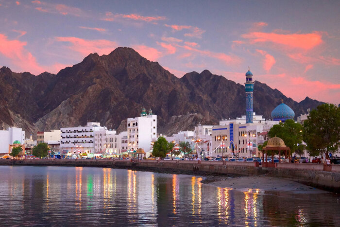 قیمت تور عمان با توجه به چه مواردی تغییر می کند؟ (مناسب علاقمندان به سفر)