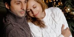 چگونه شوهرم را عاشق خودم کنم + راهکارهای عملی