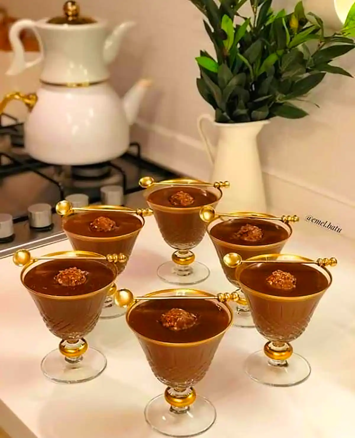 دسر لیوانی مجلسی