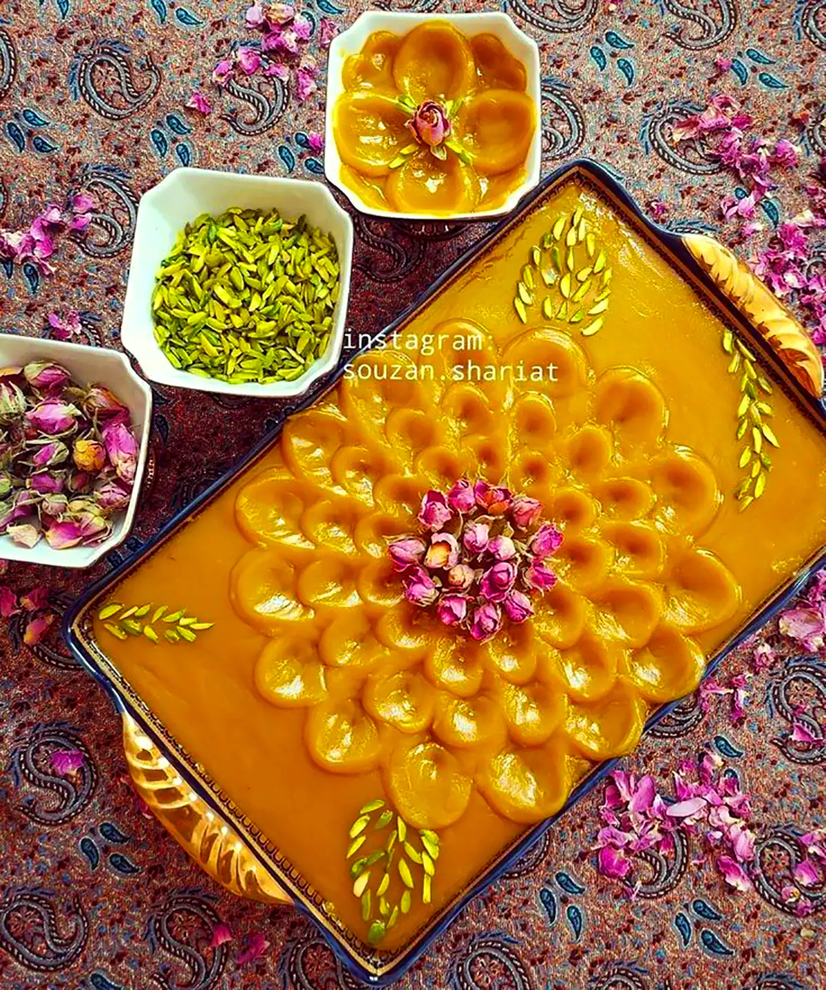 دیزاین حلوا با انواع مغزها 