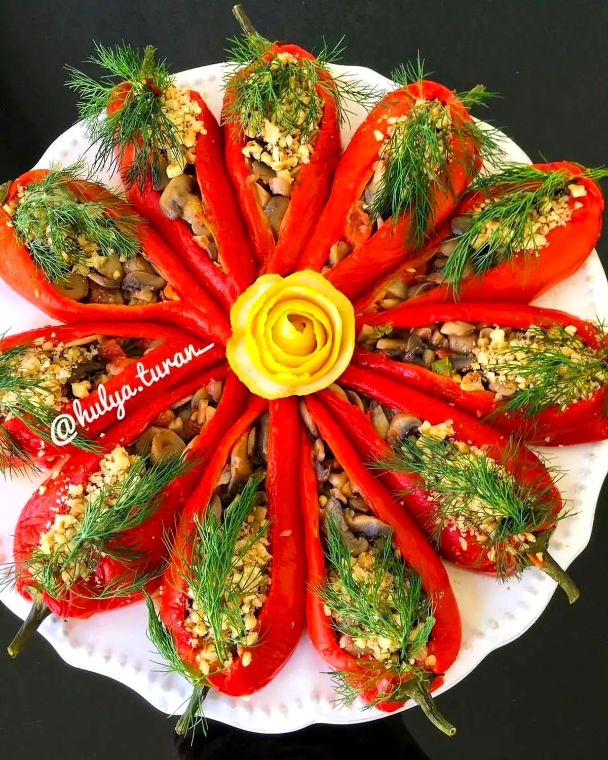 سروو غذای ایرانی