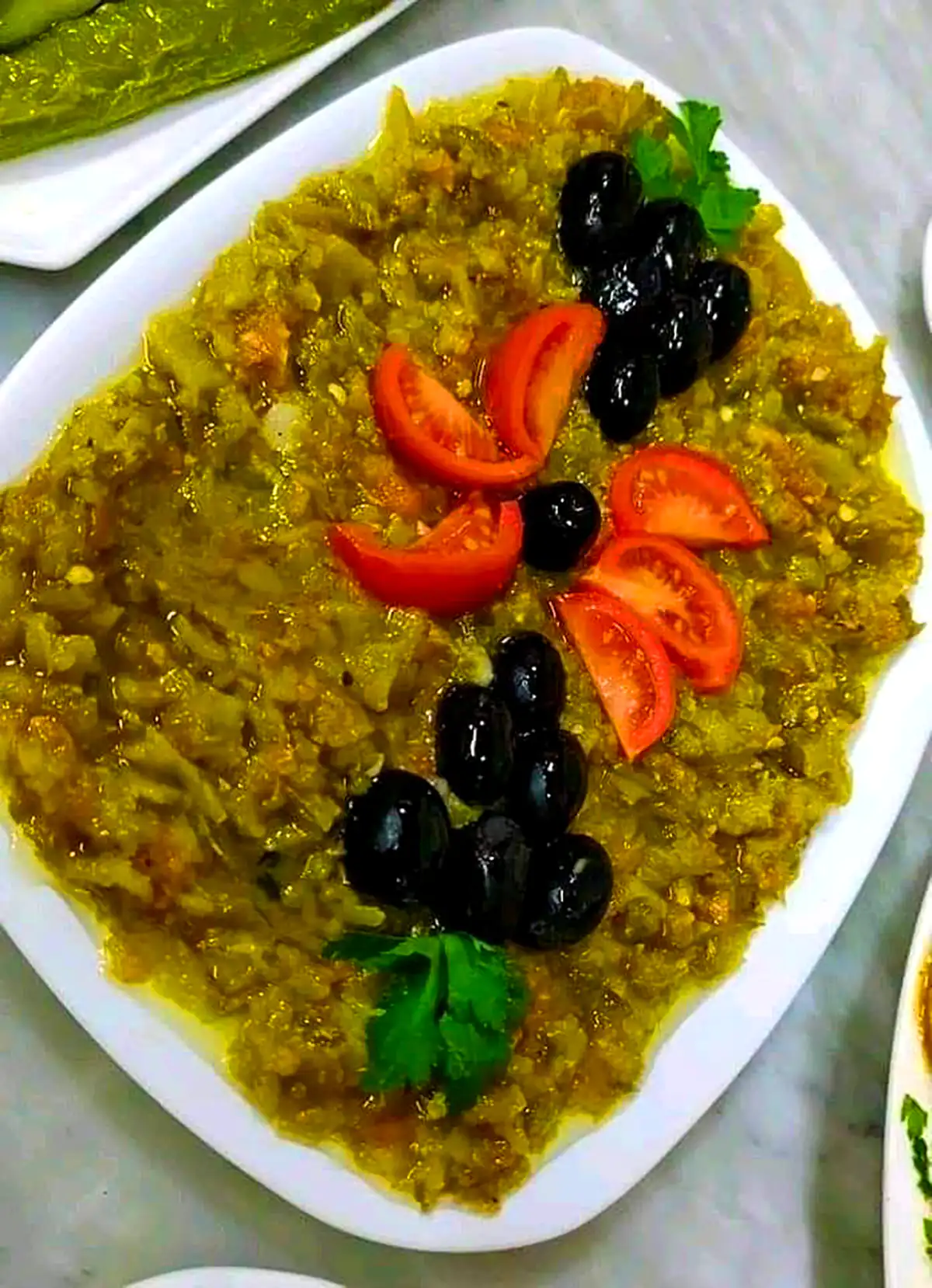 سروو غذای ایرانی
