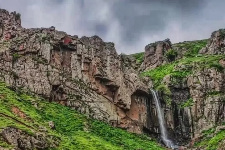آبشار ورزان