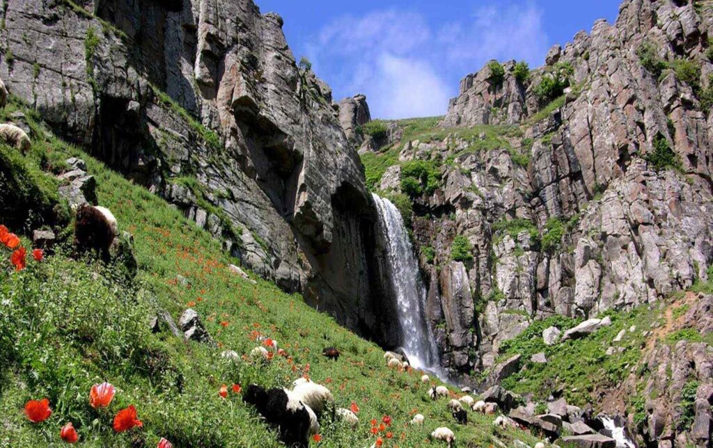 آبشار ورزان